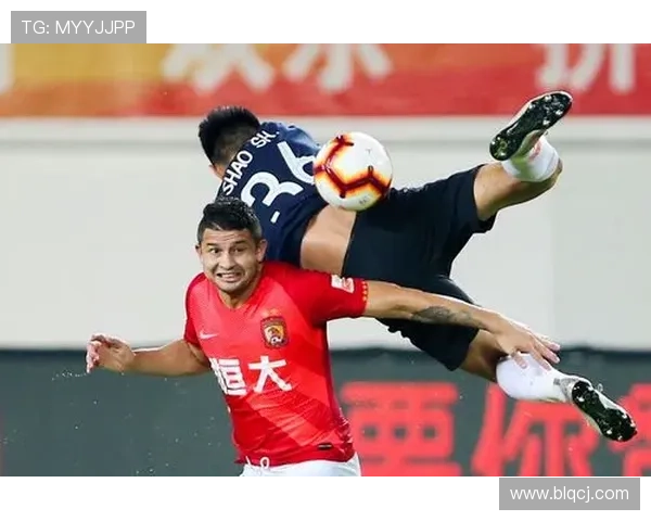 广州足球队强势领跑冠军赛积分榜累计81分展现夺冠实力