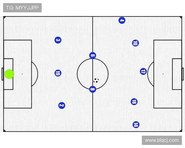 南京篮球队在杯赛中的强势表现与战术分析
